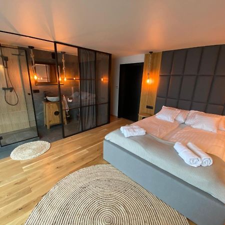Vila Rewa Cztery Pory Roku Exteriér fotografie